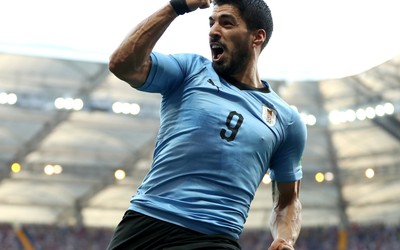 米兰电竞讨论-利物浦女足战术调整立竿见影